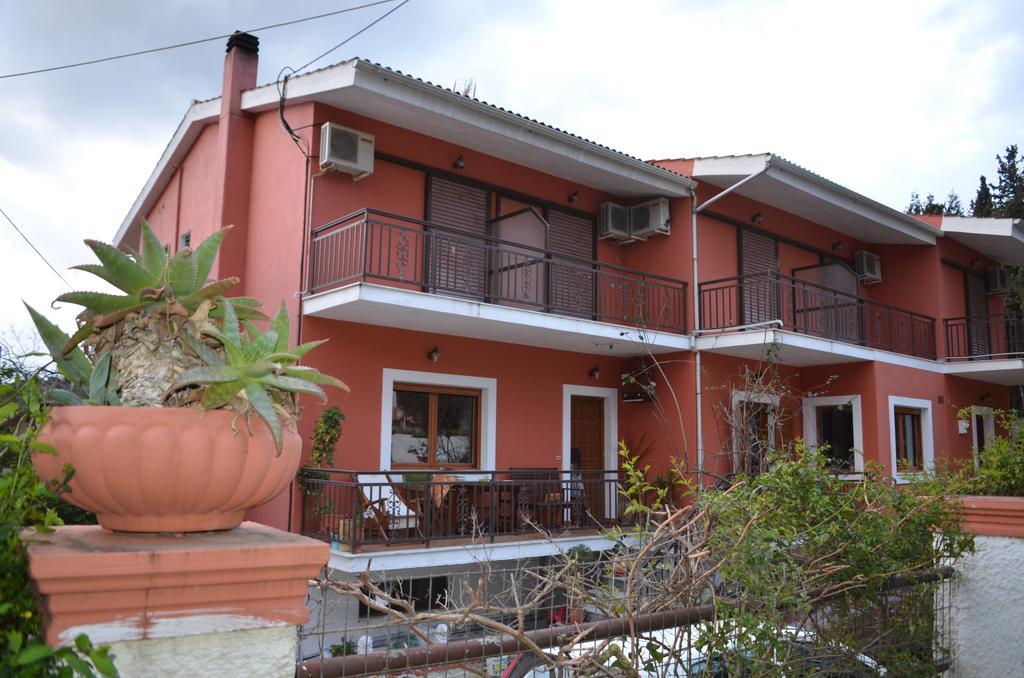 Ilias Apartments Ypsos Extérieur photo